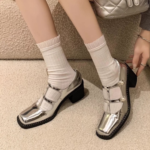 【34-42】T-strap chunky heel pumps　B4258