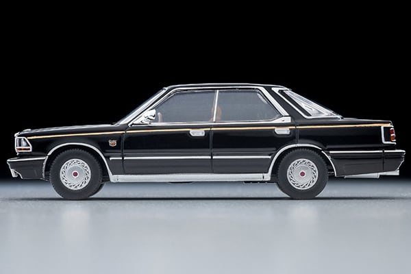 トミカリミテッドヴィンテージニッサン セドリック V30 ターボ ブロアム トミカリミテッドヴィンテージ LV-N168c 日産 セドリック HT V30ターボ