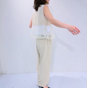 エイミーロウ  Eimee Law レースフリルベスト×パンツ SET UP