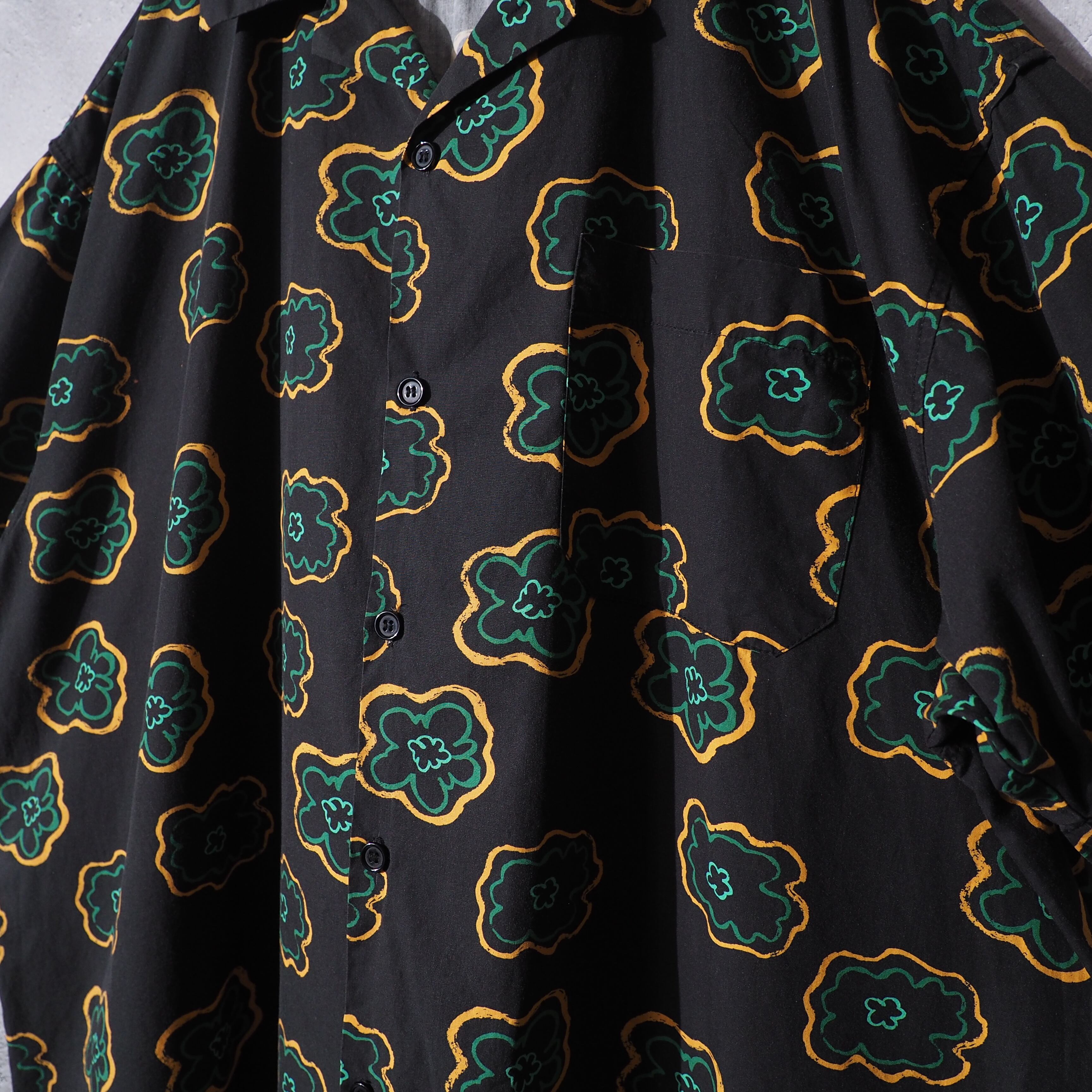 Unikko Flower Pattern Design Over silhouette Open collar shirt