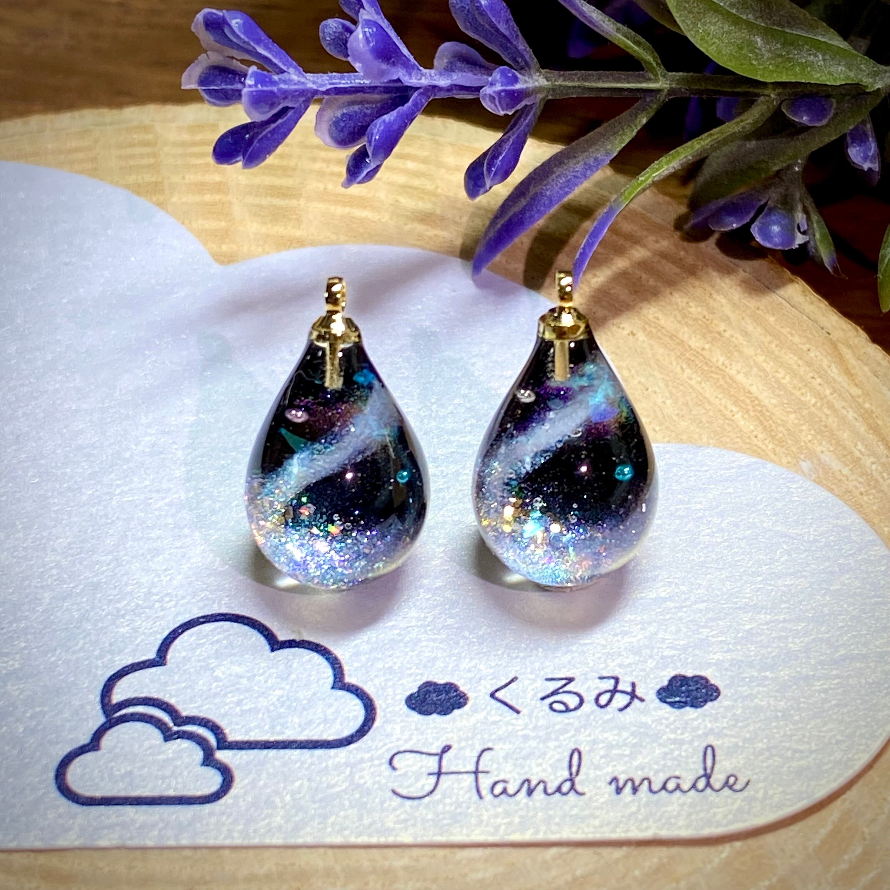 レジンピアス イヤリング 天の川 しずく型 16×10mmグリーン ゴールド