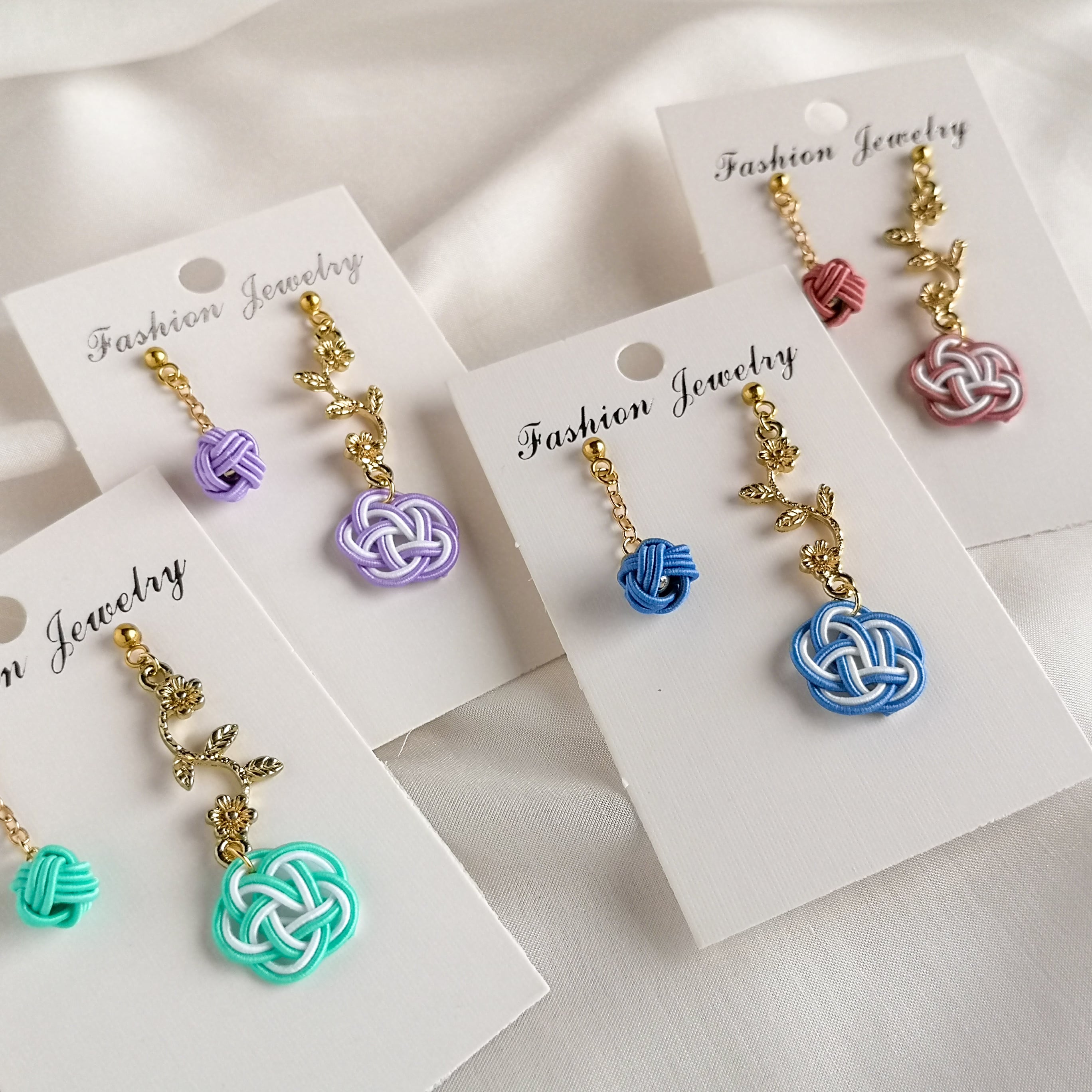 【話題:水中OK:色あせなし:左右セット】AVARIA Marchピアス ✾ひすい✾『花時』アシンメトリーピアス/水引ピアス