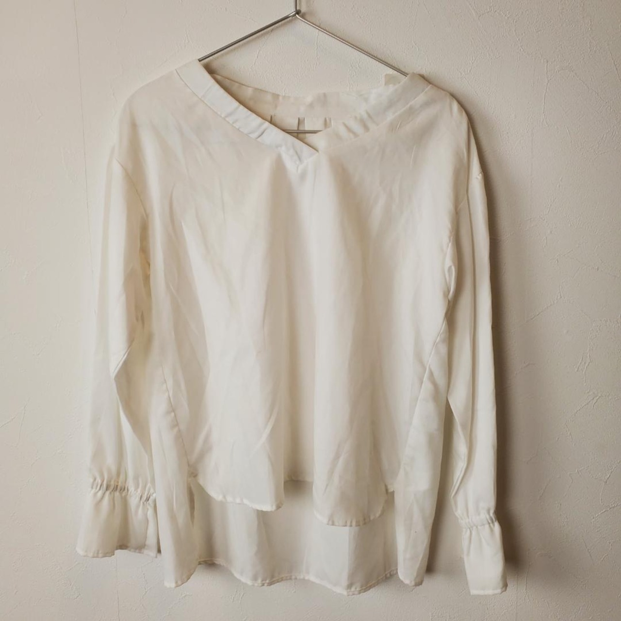 【新品・未使用】ホワイト　ブラウス　