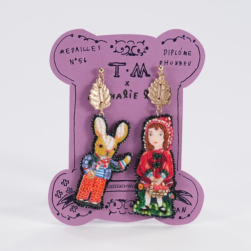 刺繍ピアス / 刺繍イヤリング Little Red Riding Hood and the Rabbit