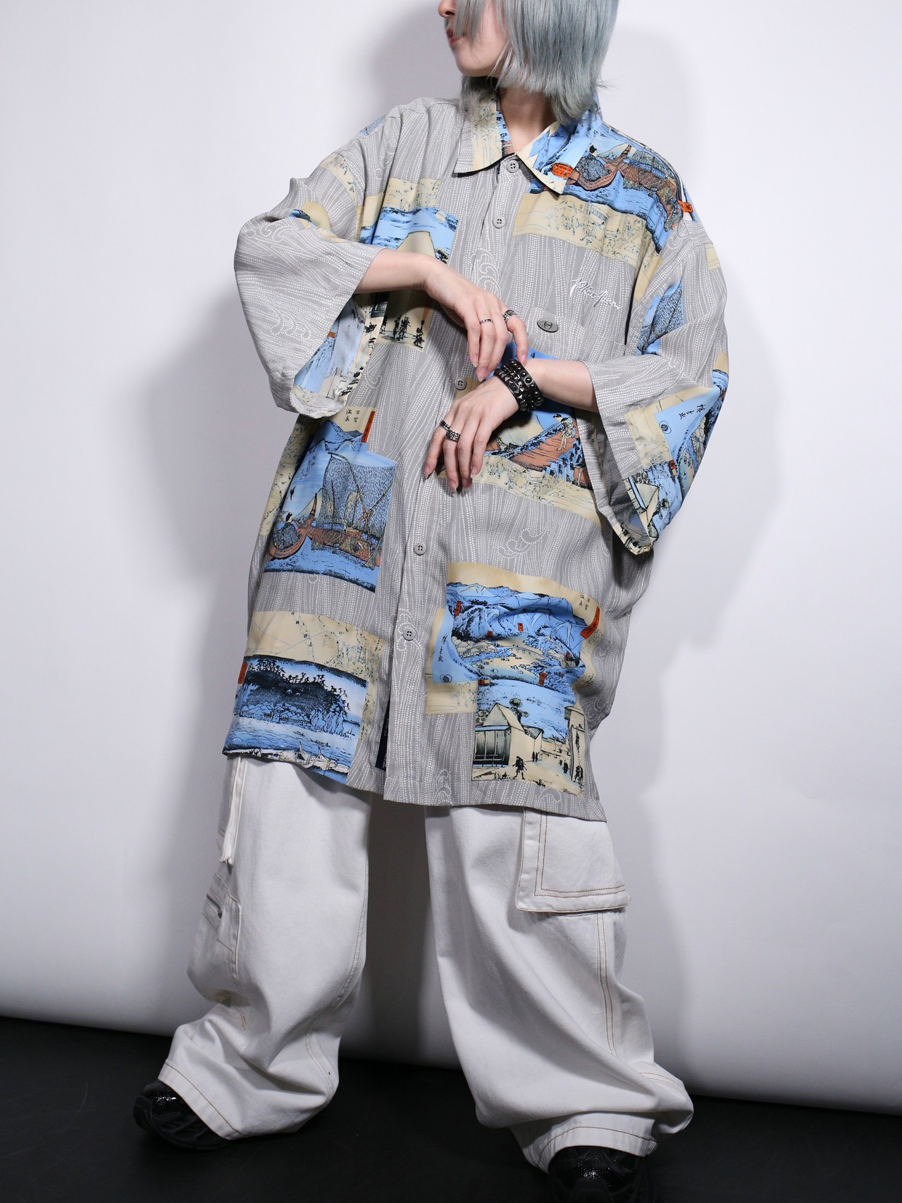 "冨嶽三十六景" multi square graphic over silhouette s/s shirt - 3