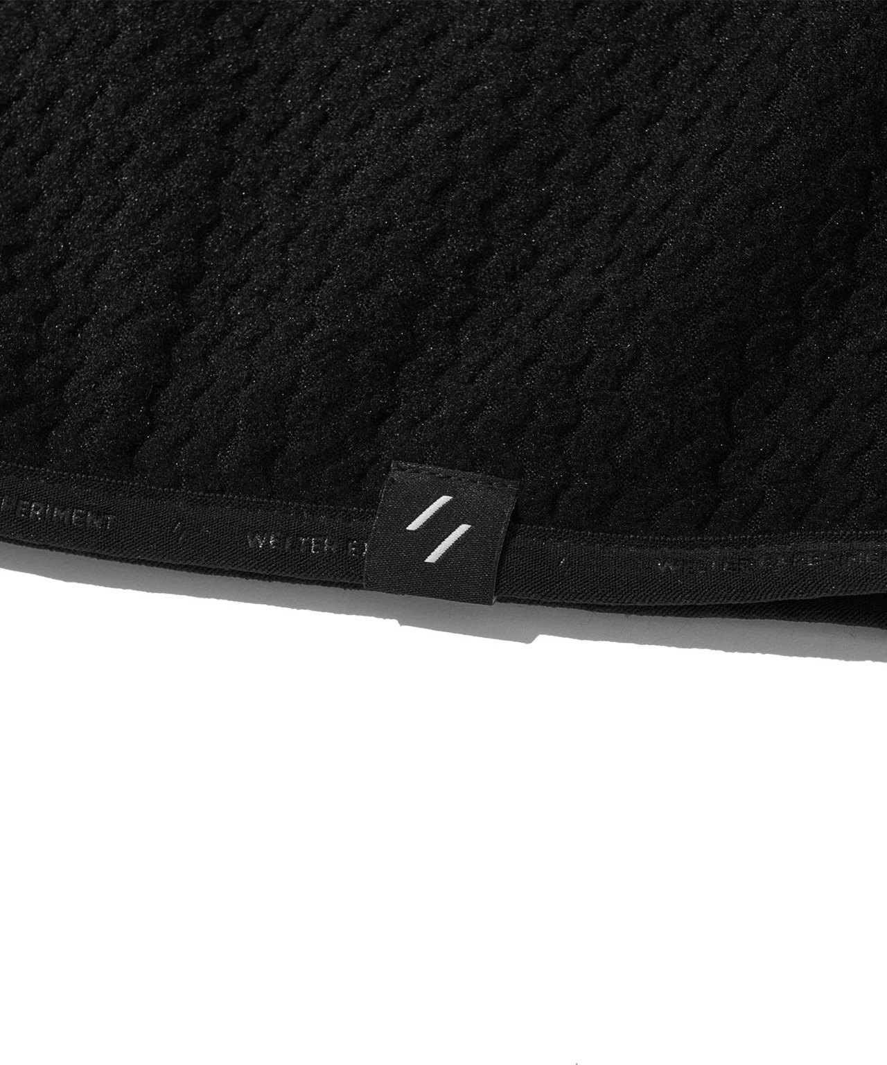 CALORA FLEECE HOODED PULLOVER_BLACK