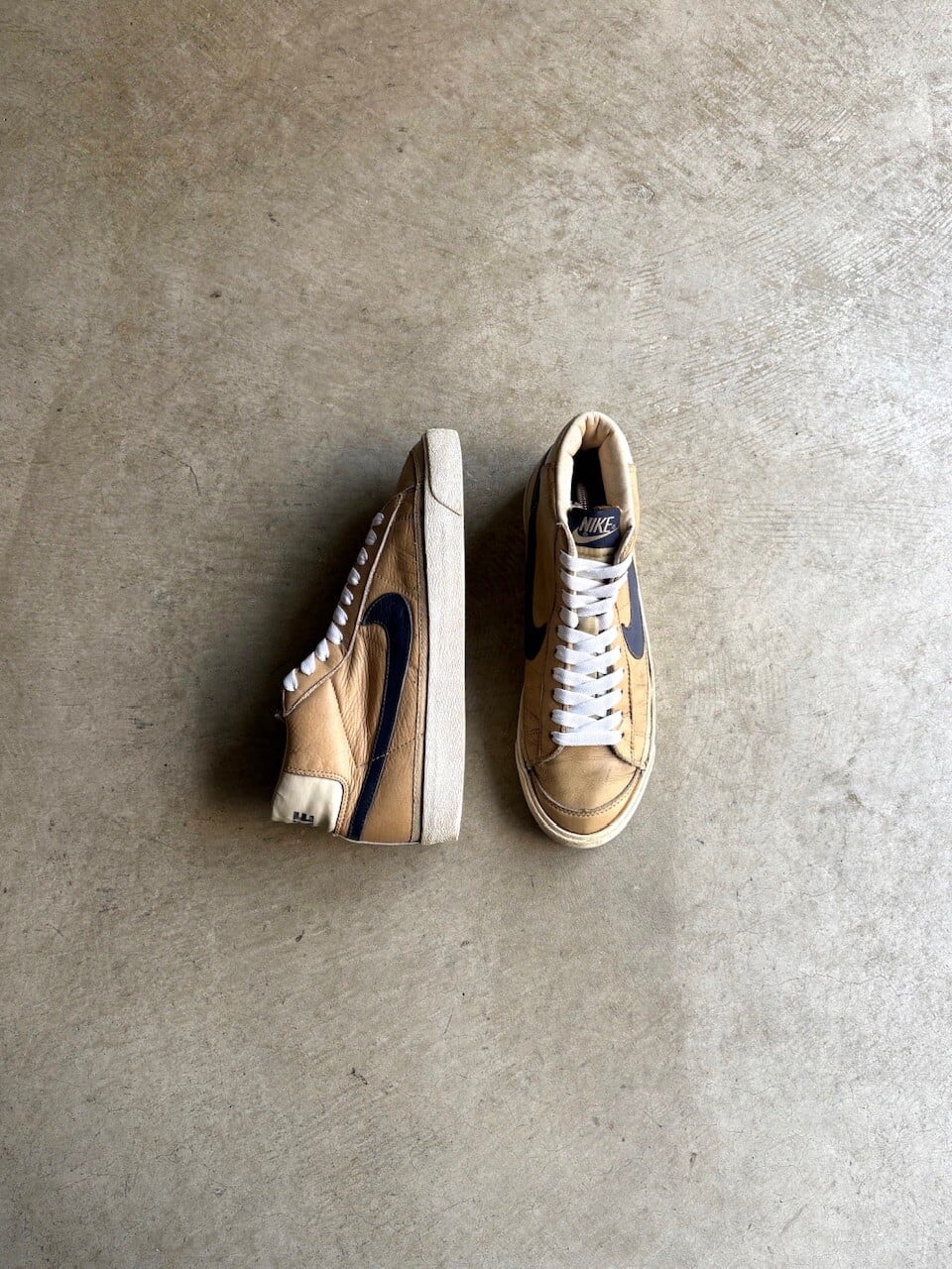 02年製 NIKE BLAZER MID