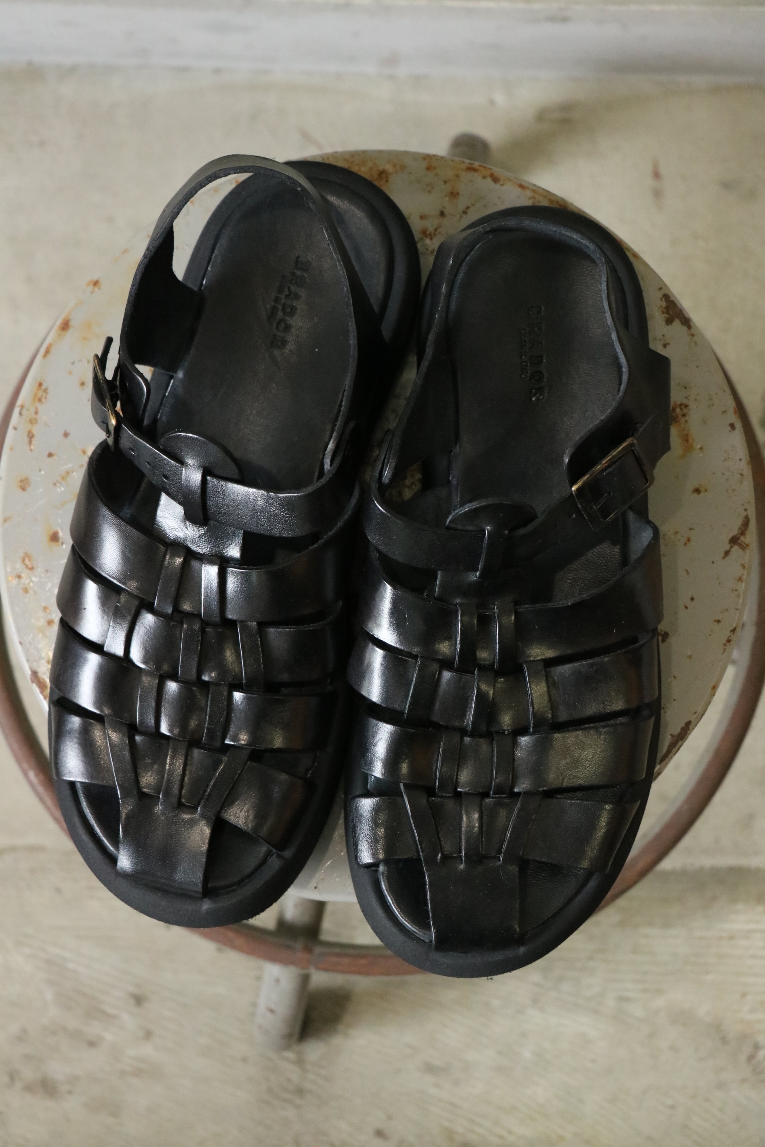 BRADOR -92-874 NERO- / ブラドール レザーサンダル | kawl.