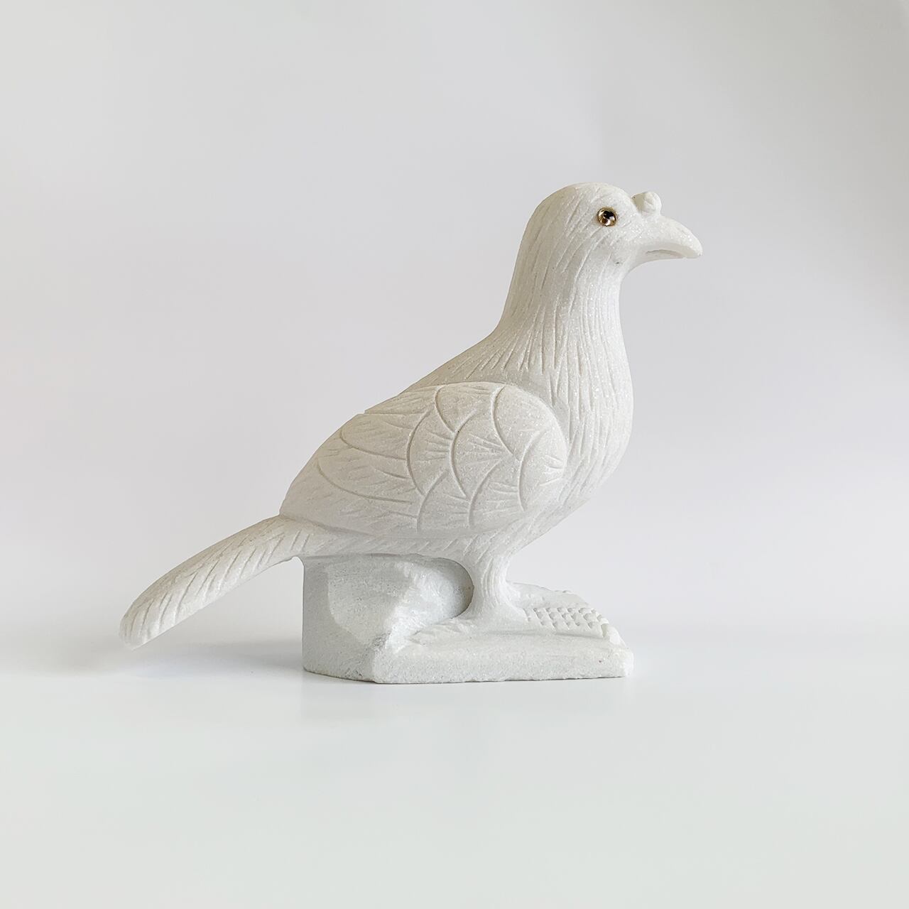 白磁鳩 435956aa9b8ebee344554b1c770fc8