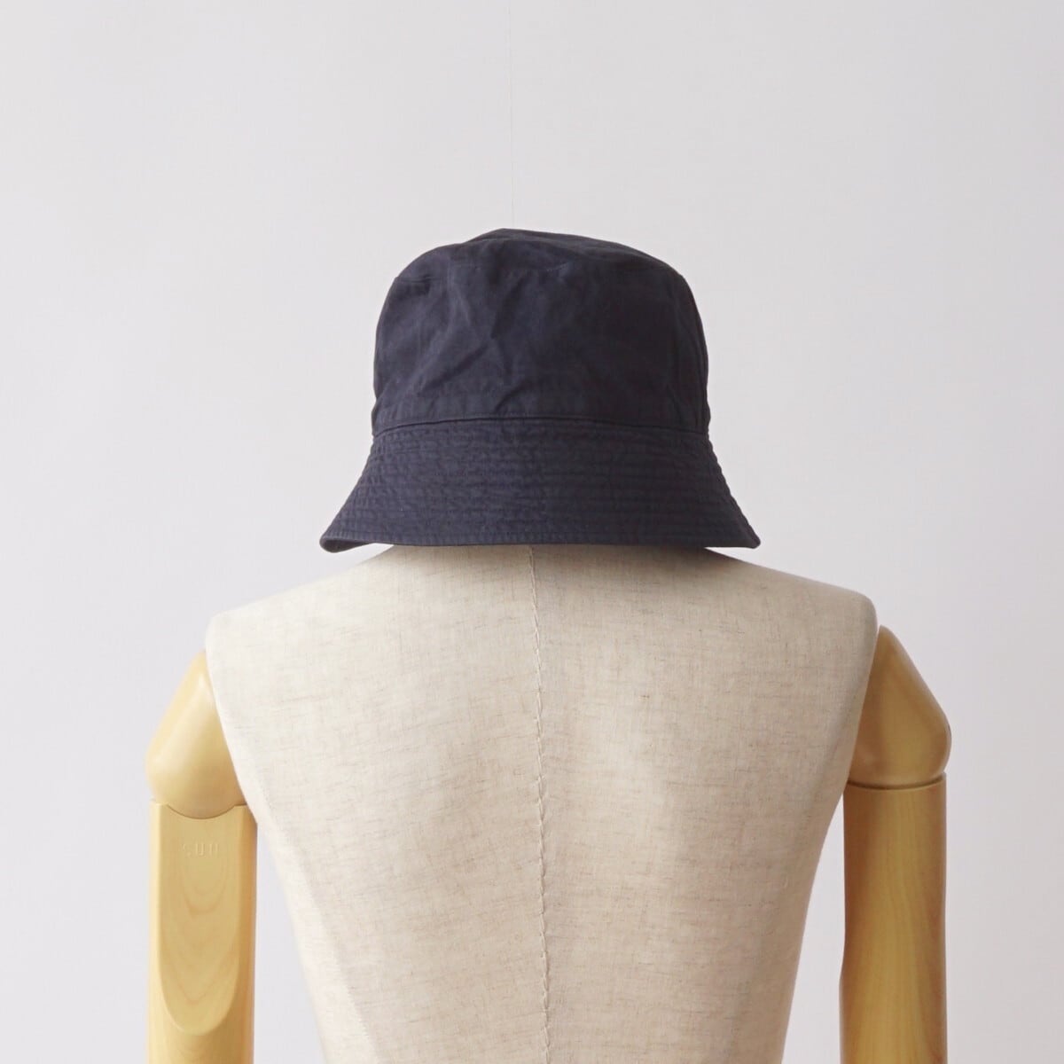 AURALEE/オーラリー・GARMENT-DYED FINX CHINO BUCKET HAT MADE BY