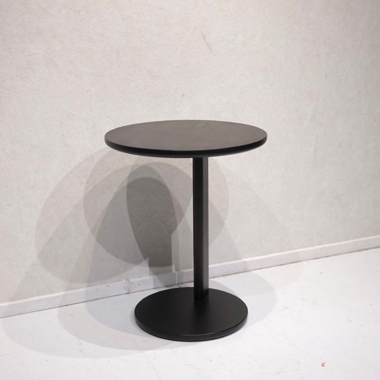 KARIMOKU NEW STANDARD カリモクニュースタンダード エレファント サイドテーブル コーヒーテーブル テーブル モダン ミニマル 和モダン