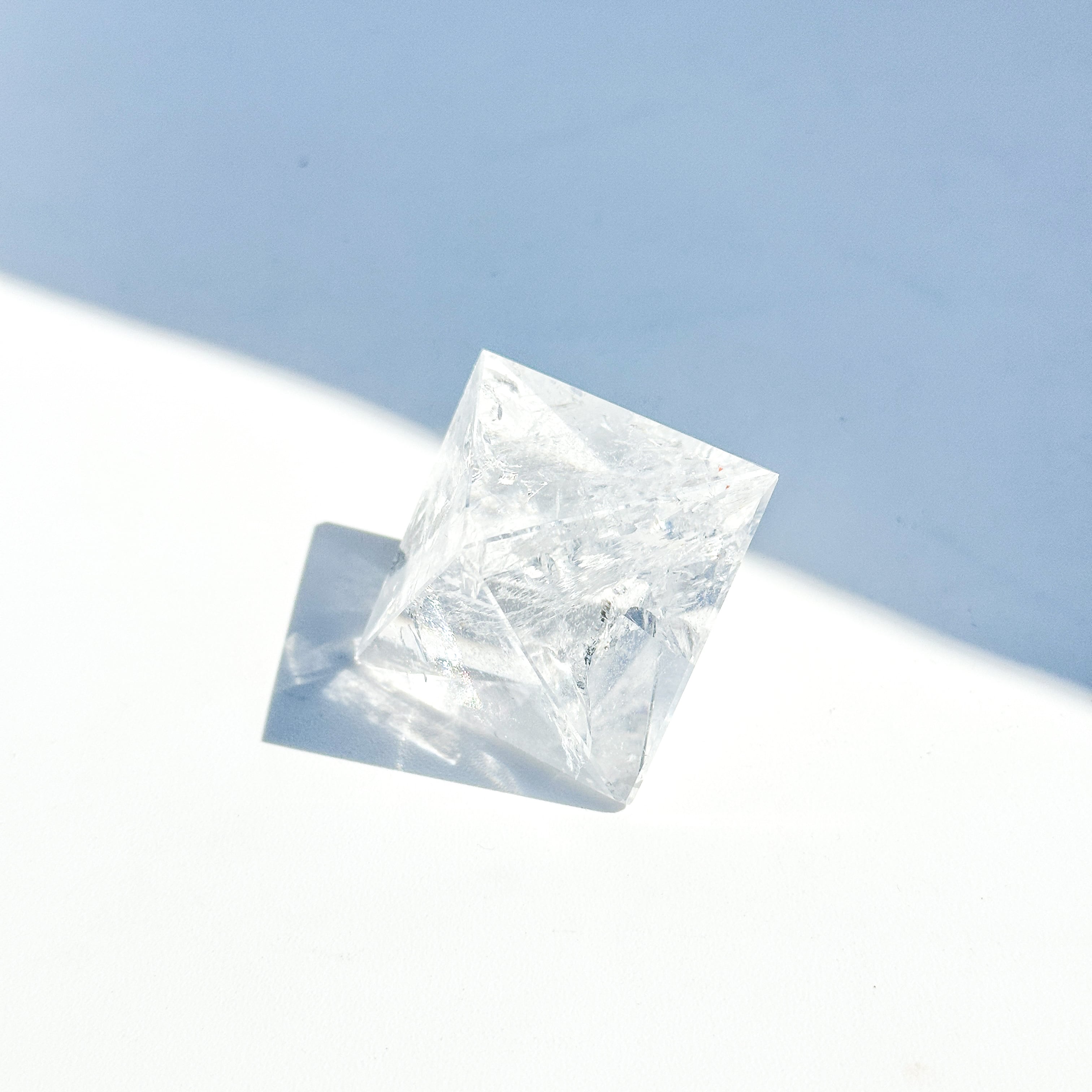 ミナスジェライス産クリアクォーツ 正八面体(オクタヒドロン)24◇ Clear Quartz Octahedron ◇ 天然石・鉱物・パワーストーン