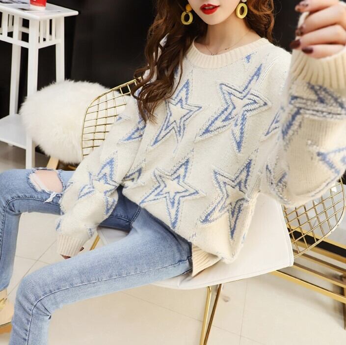 トップス レディース ニット セーター プルオーバー 長袖 ラウンドネック かわいい 大人可愛い きれいめ シンプル カジュアル 大人 上品 おしゃれ お洒落 こなれ感 キュート ラブリー 個性的 柄 星 スター 主役級 存在感 抜け感 無地 秋 冬 10代 20代 30代 40代 OL 通勤 学生 通学 デート お出かけ 女子会 休日 着回し 普段使い 韓国 韓国系 送料無料 ファッション コーデ スタイル モテ 体型カバー トレンド 流行 S M L XL オーバーサイズ ブルー ベージュ