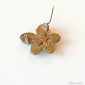 アンティークジュエリー サフィレット すみれ ブローチ【クリア】