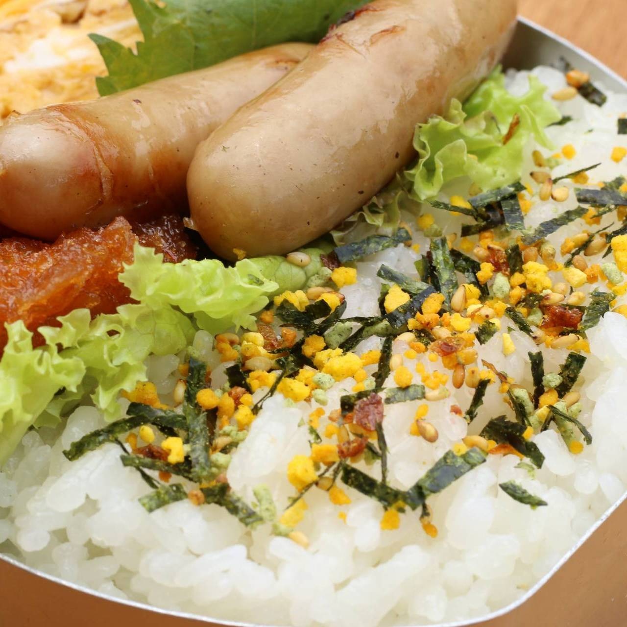 【R7年度】農家直送 新潟県弥彦村産 雪国コシヒカリ 玄米20kg 贈り物に◎ ご家庭用に◎