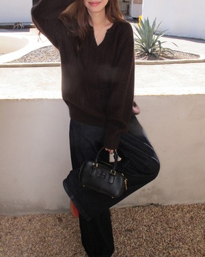 Vネックオーバーサイズ ニット A0774