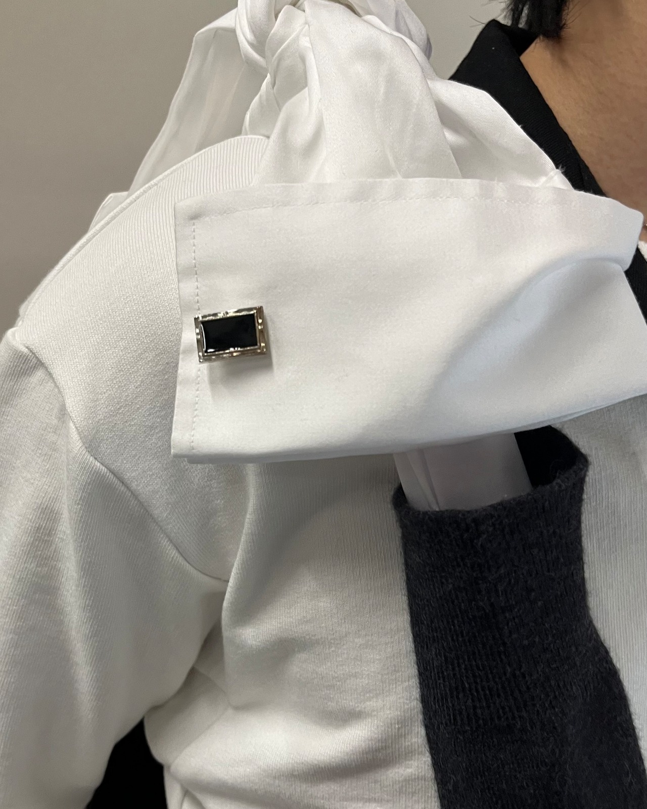 【26/AW Oscar Ouyang】upcycled white shirt with wool jumper bow tie strap bag