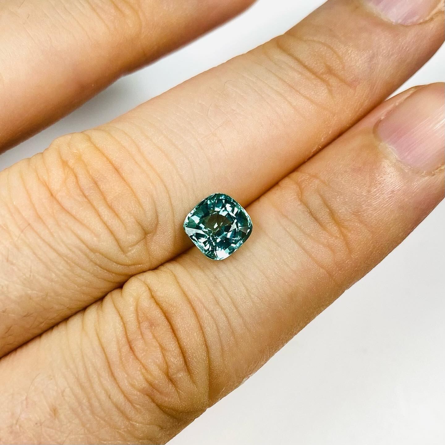 どこまでもみずみずしいトルマリン