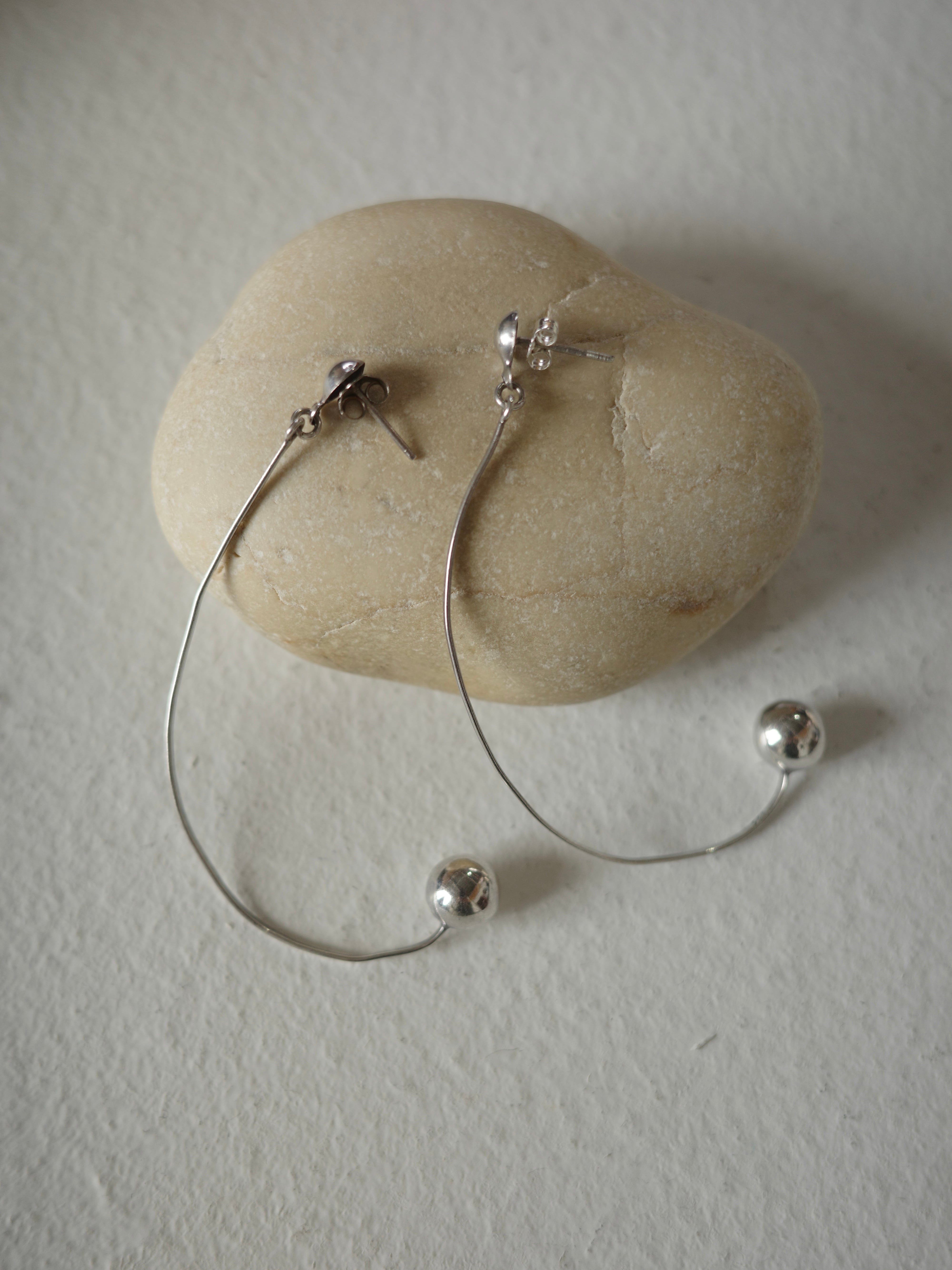 <vintage silver925>wire curve beads pierce