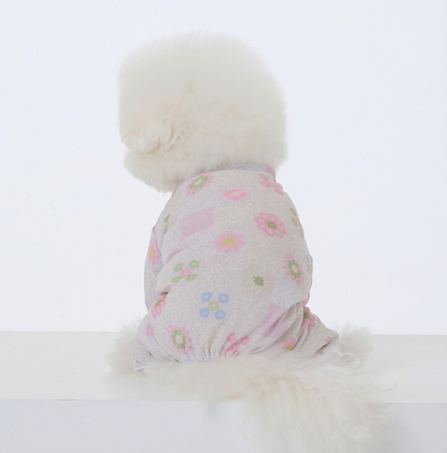 〈予約アイテム〉PEBBLES / PEBBLES × BOCBOK FRILL AIRY SHIELD ONESIE（ベージュ）