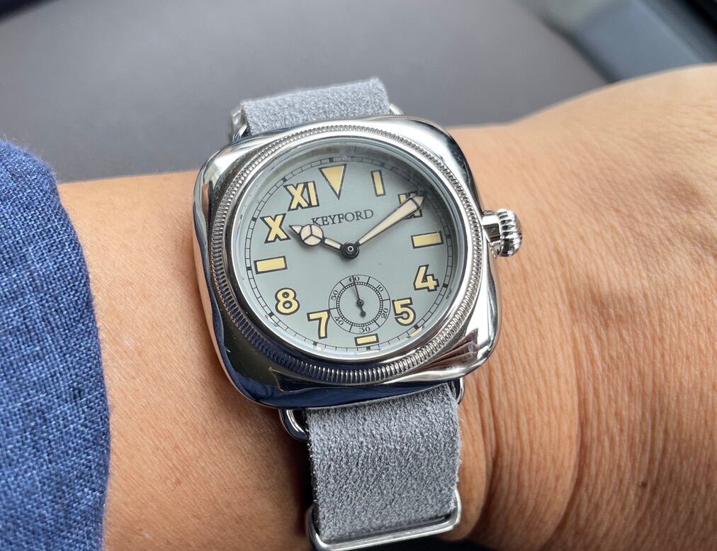 California dial Smoky grey | montreroroi-M.R.M.W