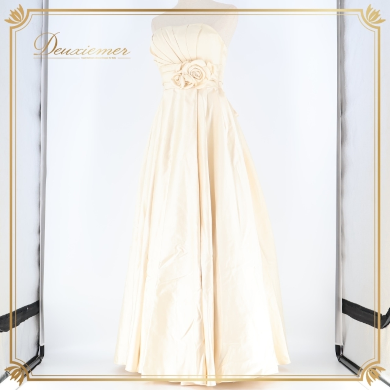 パーティ ドレス ワンピース fine feathers パーティドレス アイボリー クリーム 光沢 無地 編み上げ 演奏会 発表会 カラードレス ホワイト系 ベージュ系 パーティーファッション ドレスアップ フォーマル シンプル スタイリッシュ 大人女子 クラシック ロングドレス 着飾る 上品 おしゃれ レディース