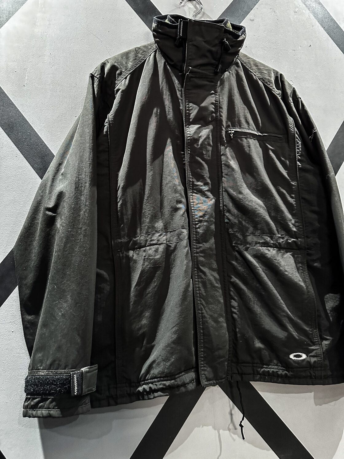 X VINTAGE】