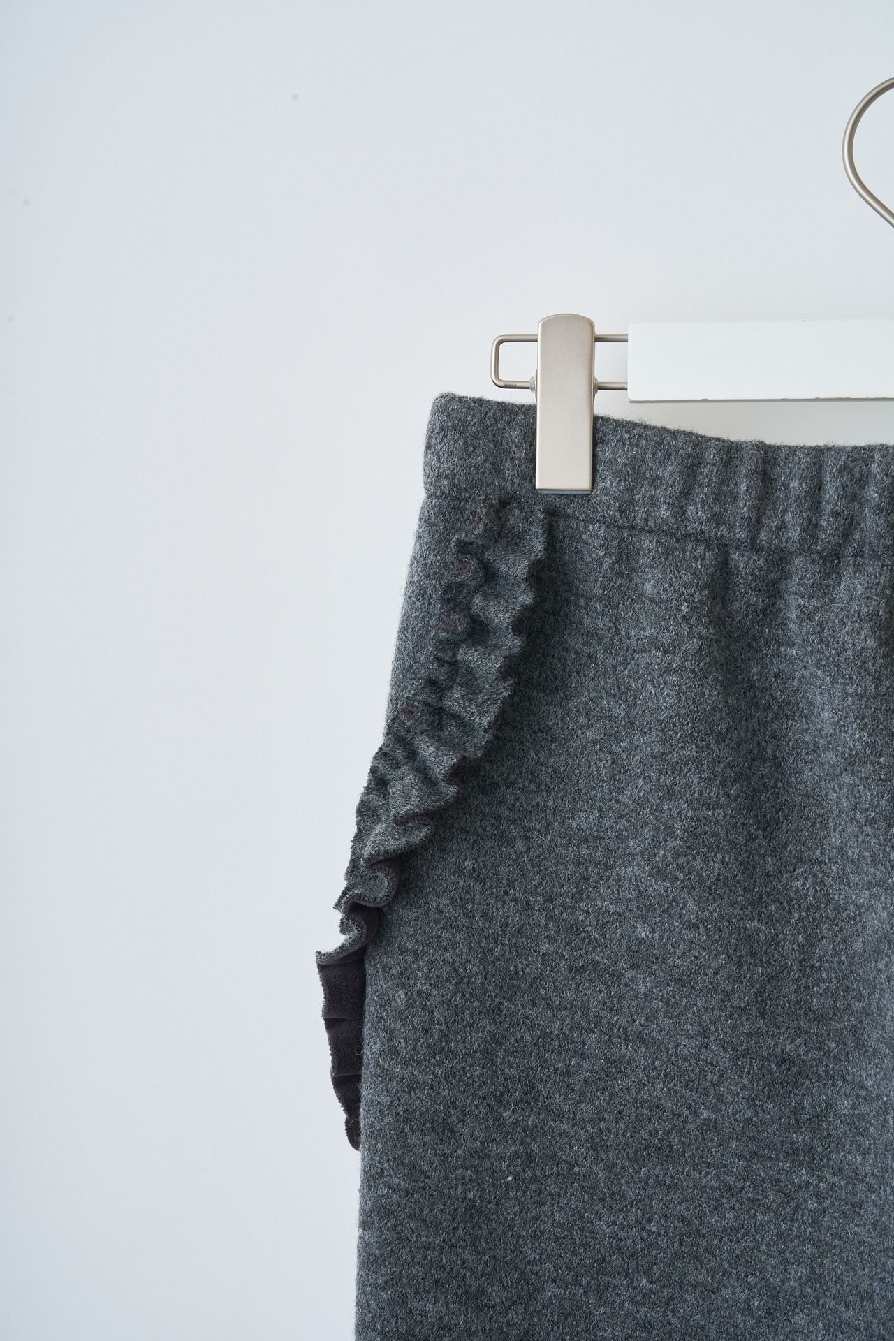 Bonded knit frill pants