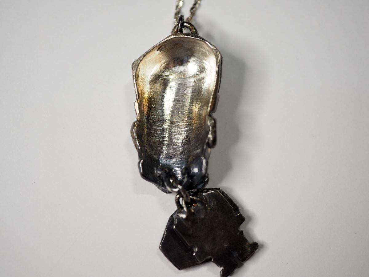 河崎実監督公式グッズ 『三大怪獣グルメ』ジャンボコック ネックレス