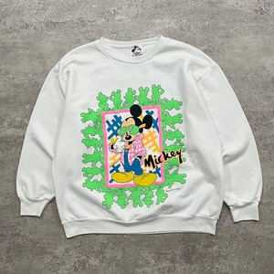 DISNEY MICKEY MOUSE SWEATSHIRT SIZE M (USED)