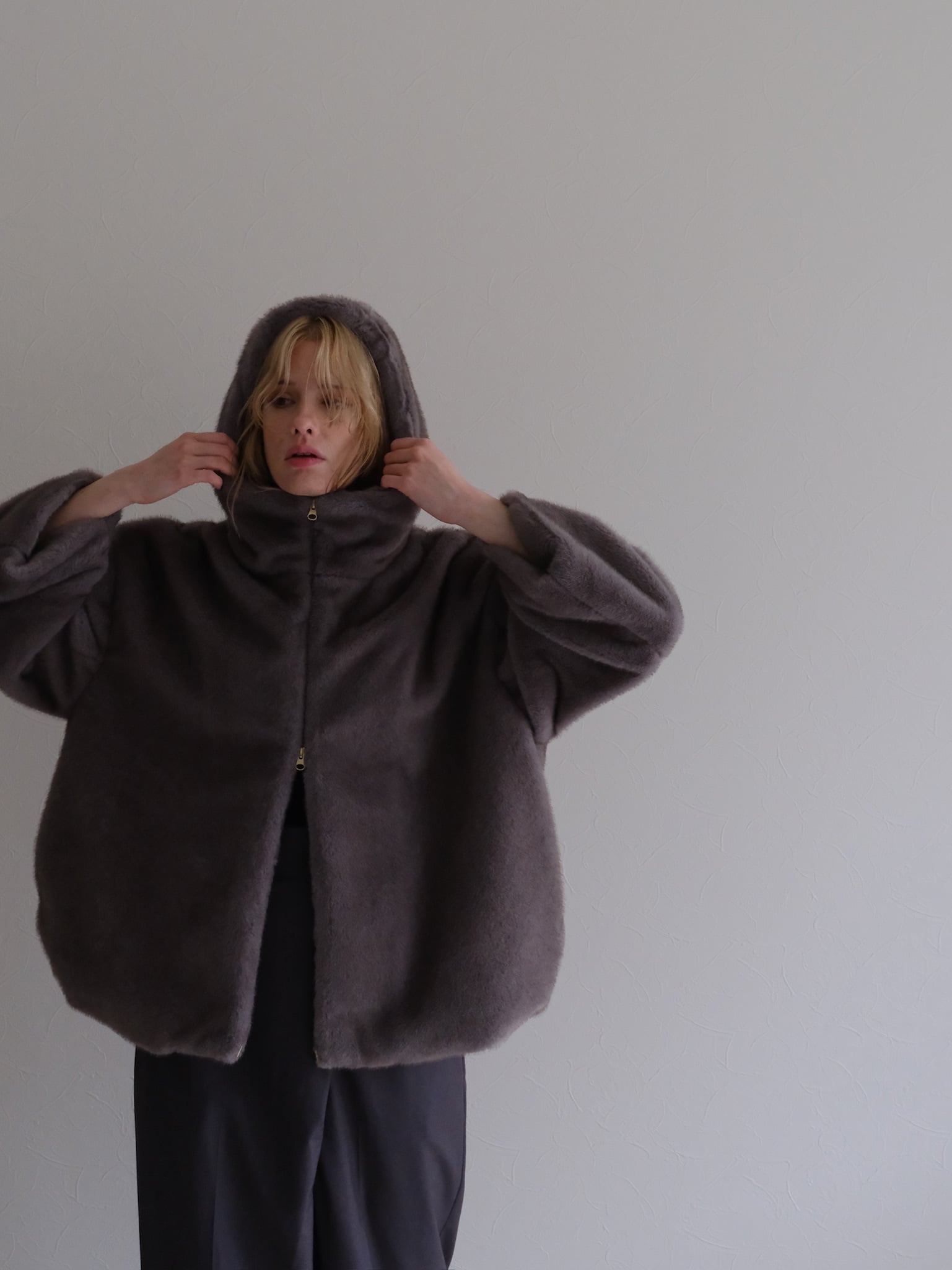 eco fur hoodie blouson (gray) | e L L a