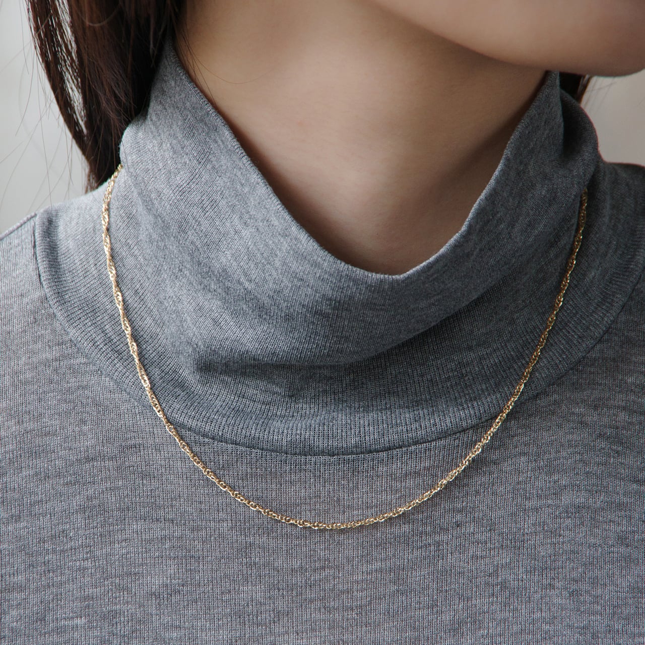 K18イエローゴールド 中空スクリューネックレス 【MKY0099N1