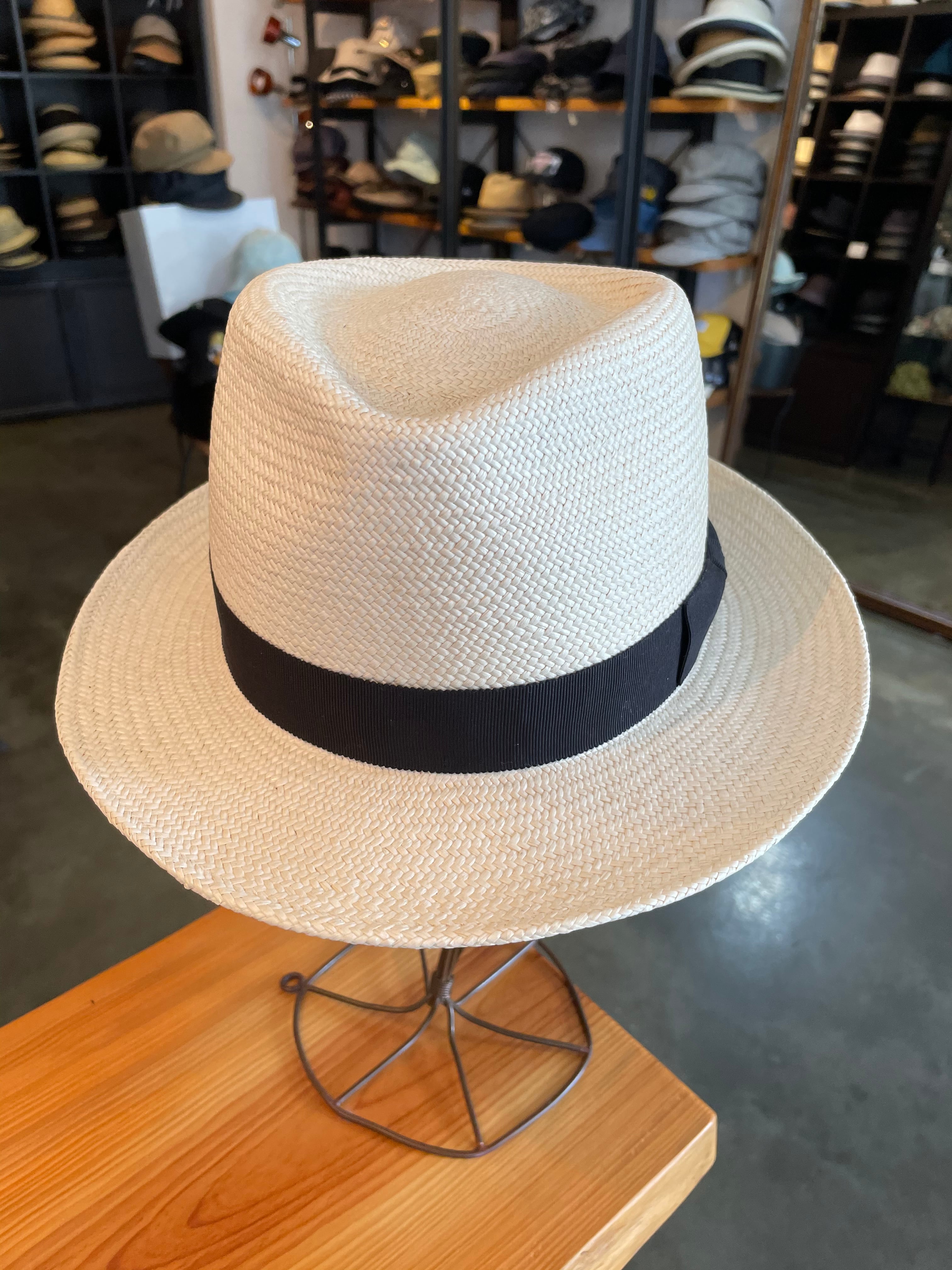 SALE】 エクアドル製 ブラック パナマ帽子 jsu.osubb.ro
