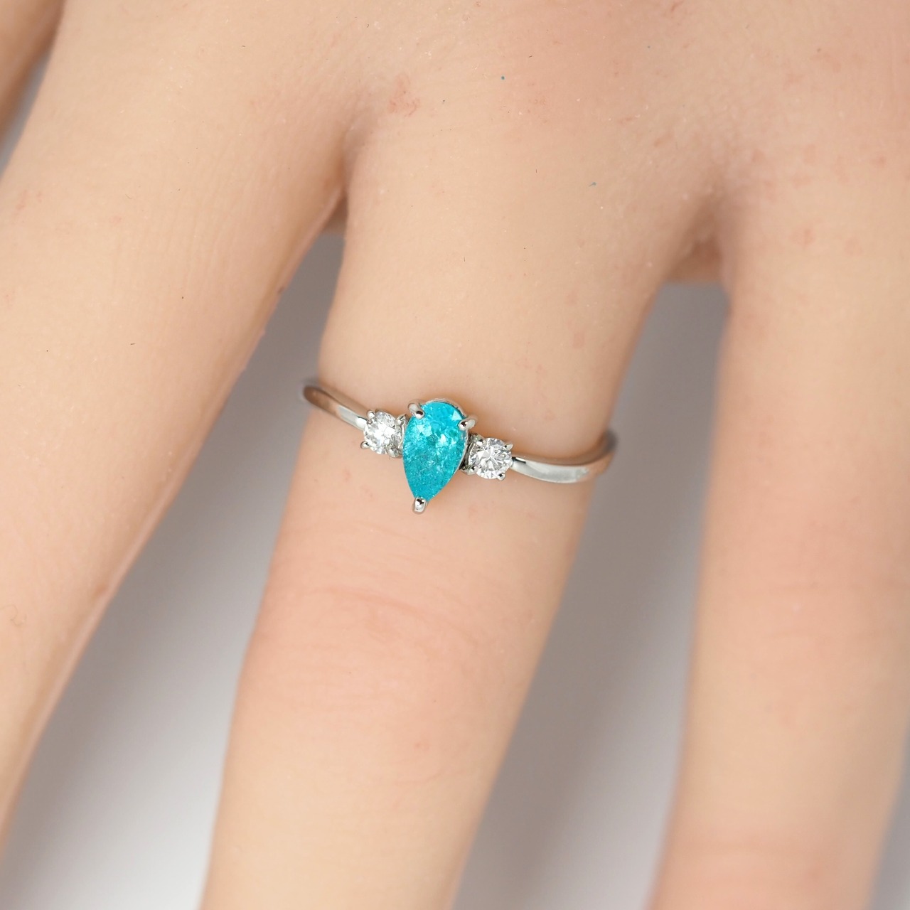 ブラジル産 パライバトルマリン GIA鑑別書付属 リング 0.31ct D0.08ct pt900