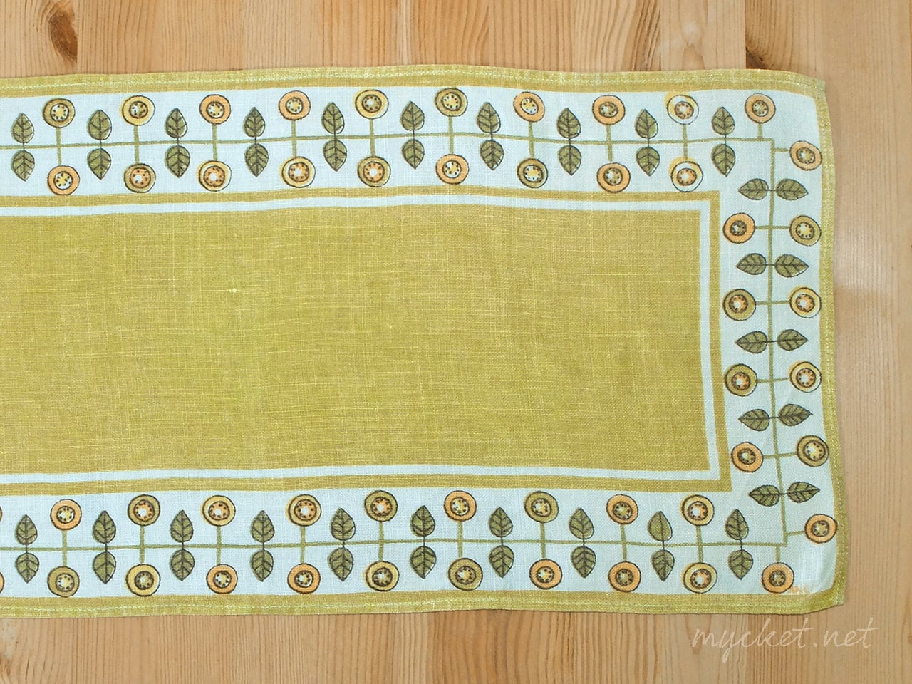 スウェーデン「ANKI」プリントクロス(ヴィンテージ/テーブルセンター/Sweden)