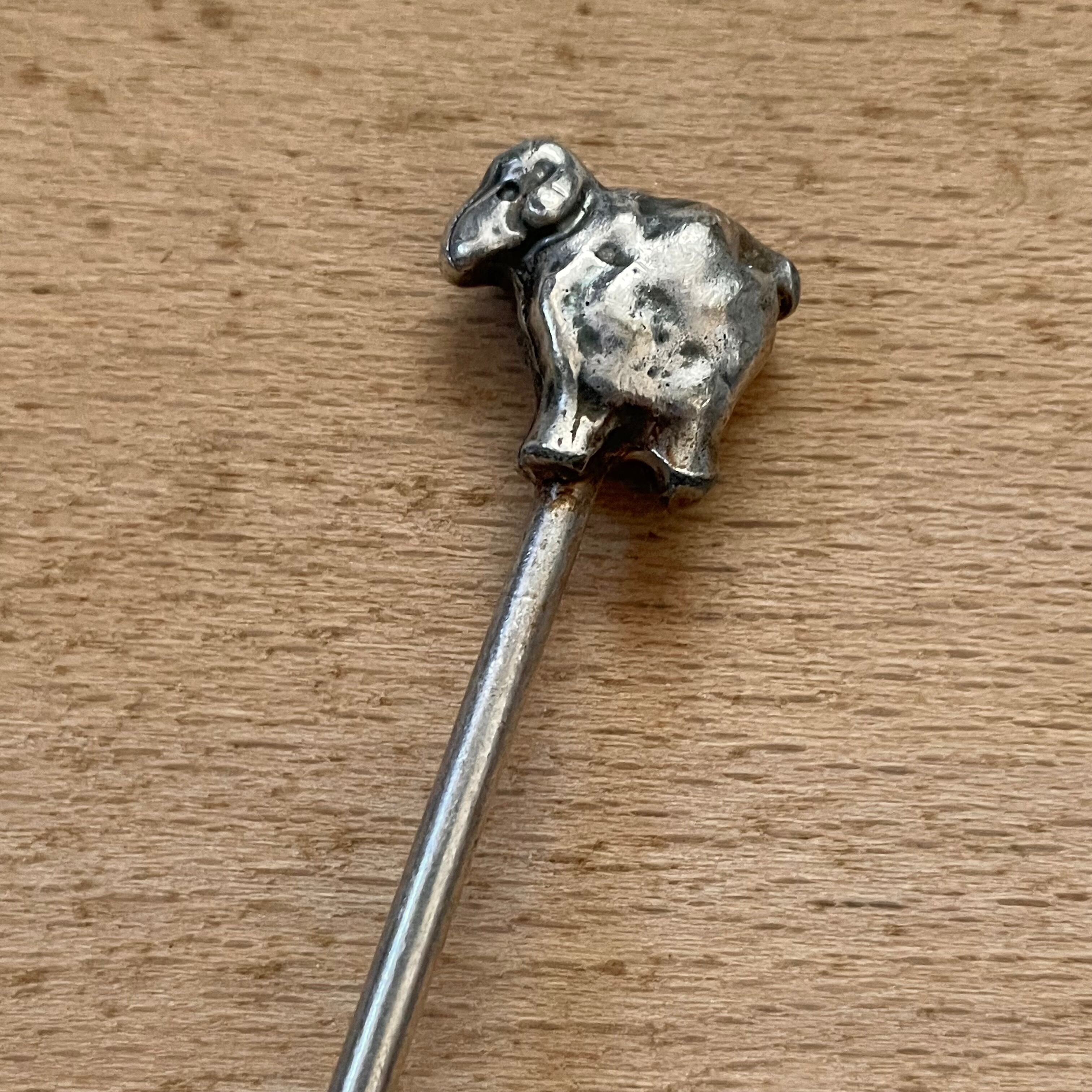 丸い羊のティースプーン