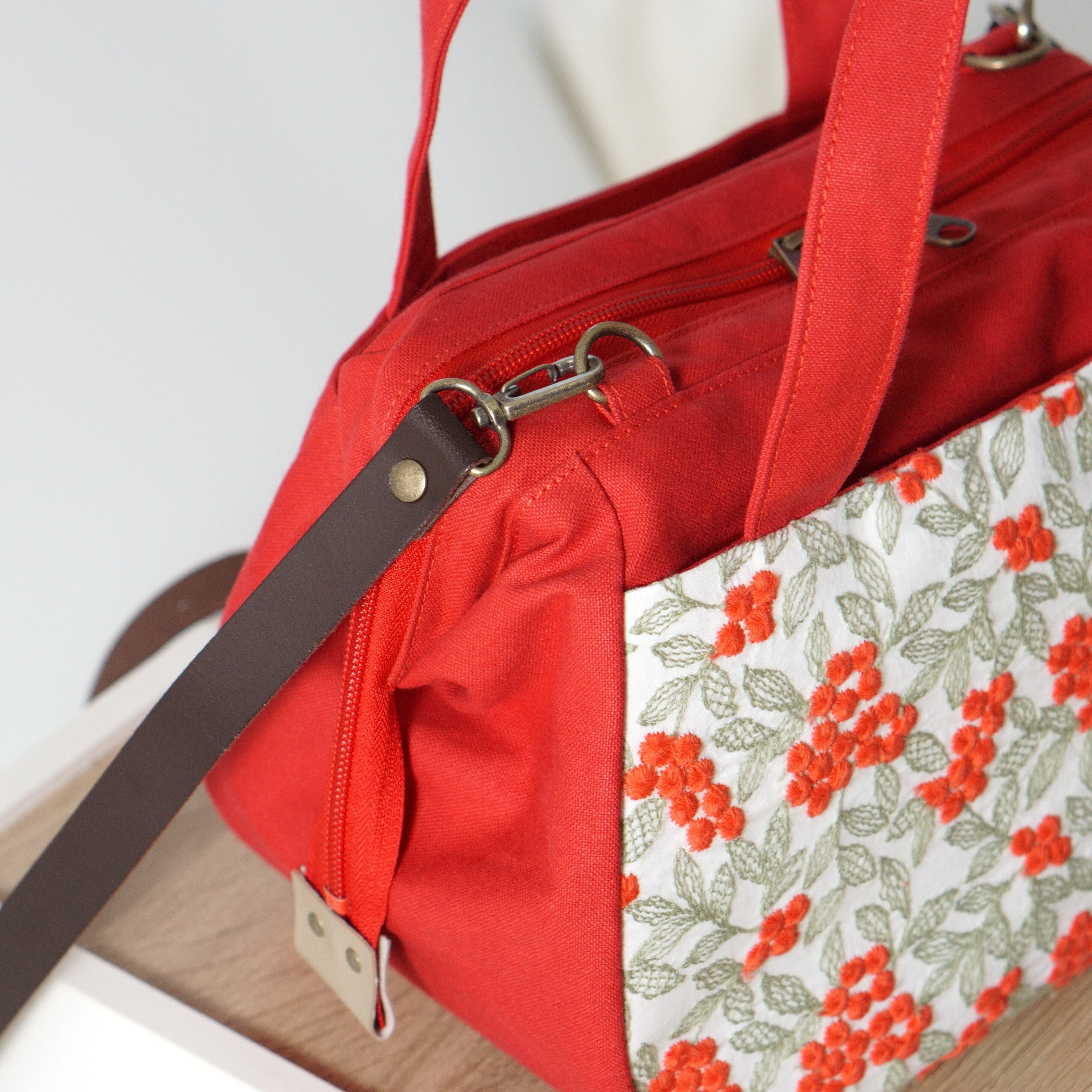 ぽってりボストン embroidery flower | Litta