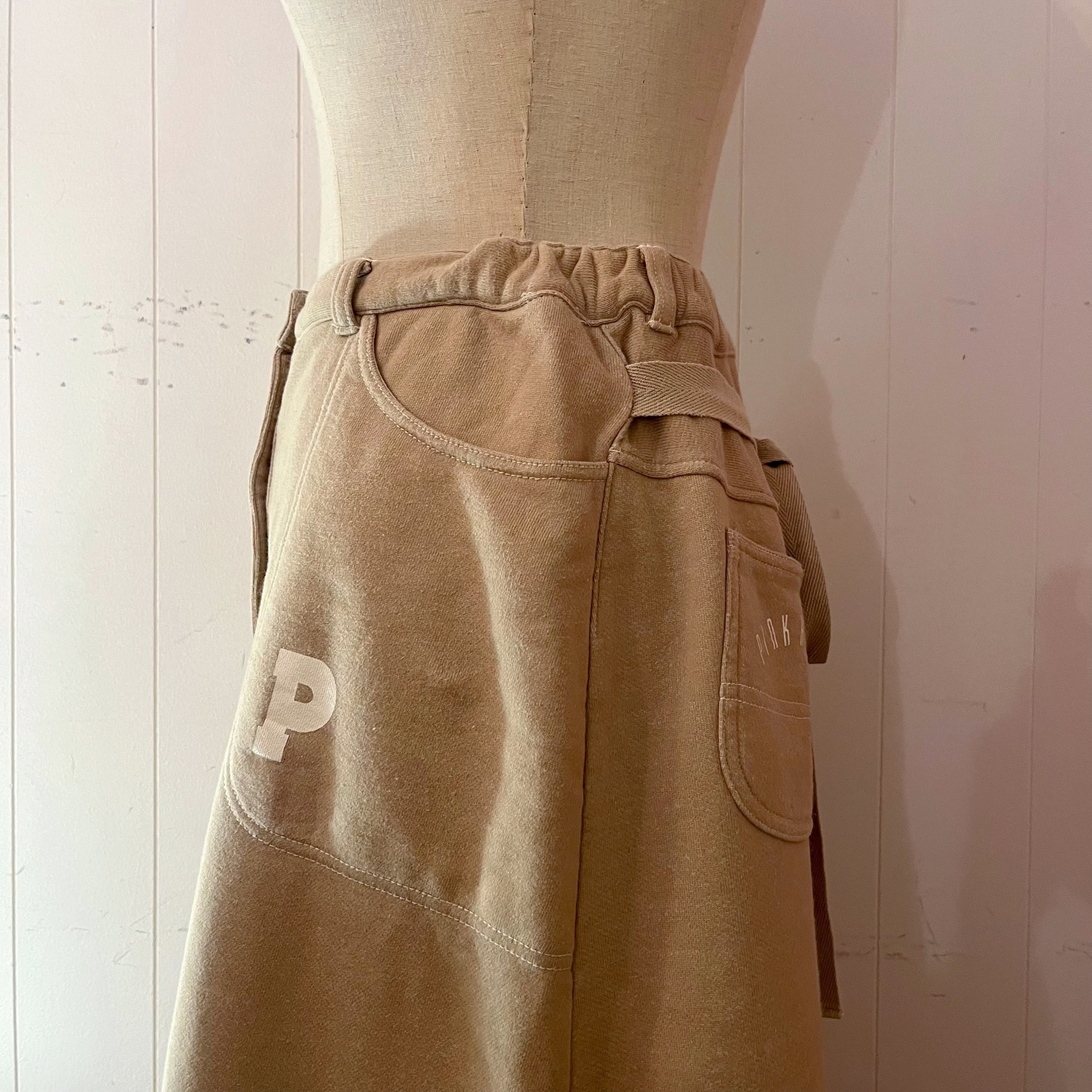 PINKHOUSE / beige sweat ribbon skirt