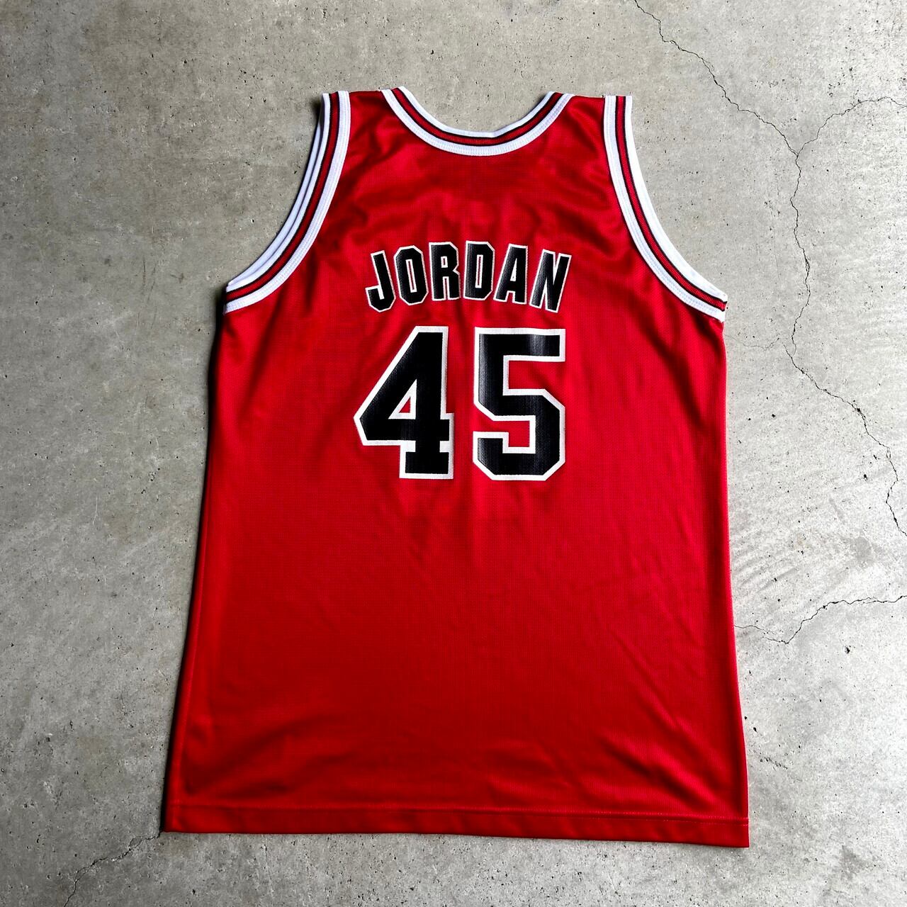 90年代 USA製 チャンピオン Champion NBA シカゴ・ブルズ マイケルジョーダン 45 タンクトップ キッズXL 16-18  メンズM相当 レディースL相当 古着 CHICAGO BULLS MICHAEL JORDAN レプリカユニフォーム レッド 赤色