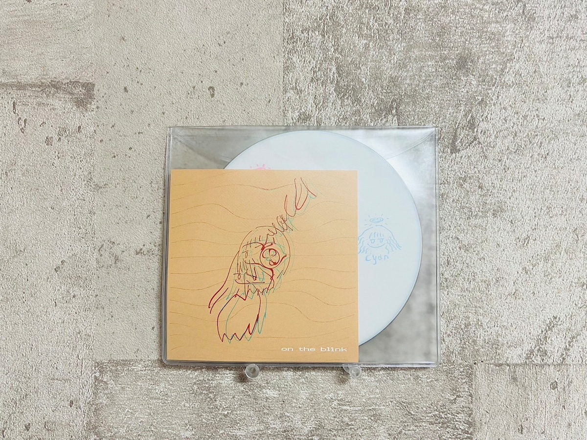cyan 1st EP『on the blink』 | HOLIDAY! RECORDS DISTRO