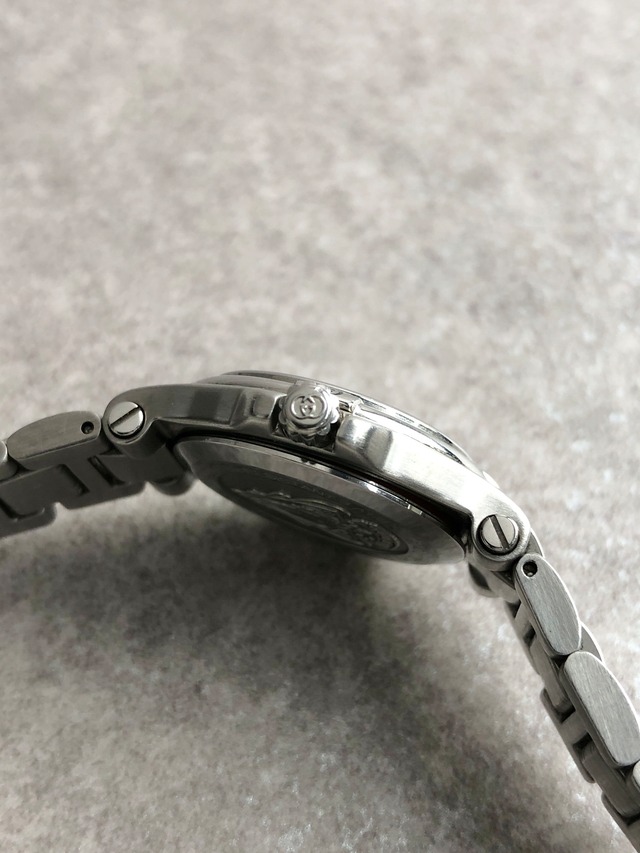 GUCCI グッチ 腕時計 シルバー×ブラック ステンレススチール 9040L クォーツ vintage ヴィンテージ オールド z3cdyu