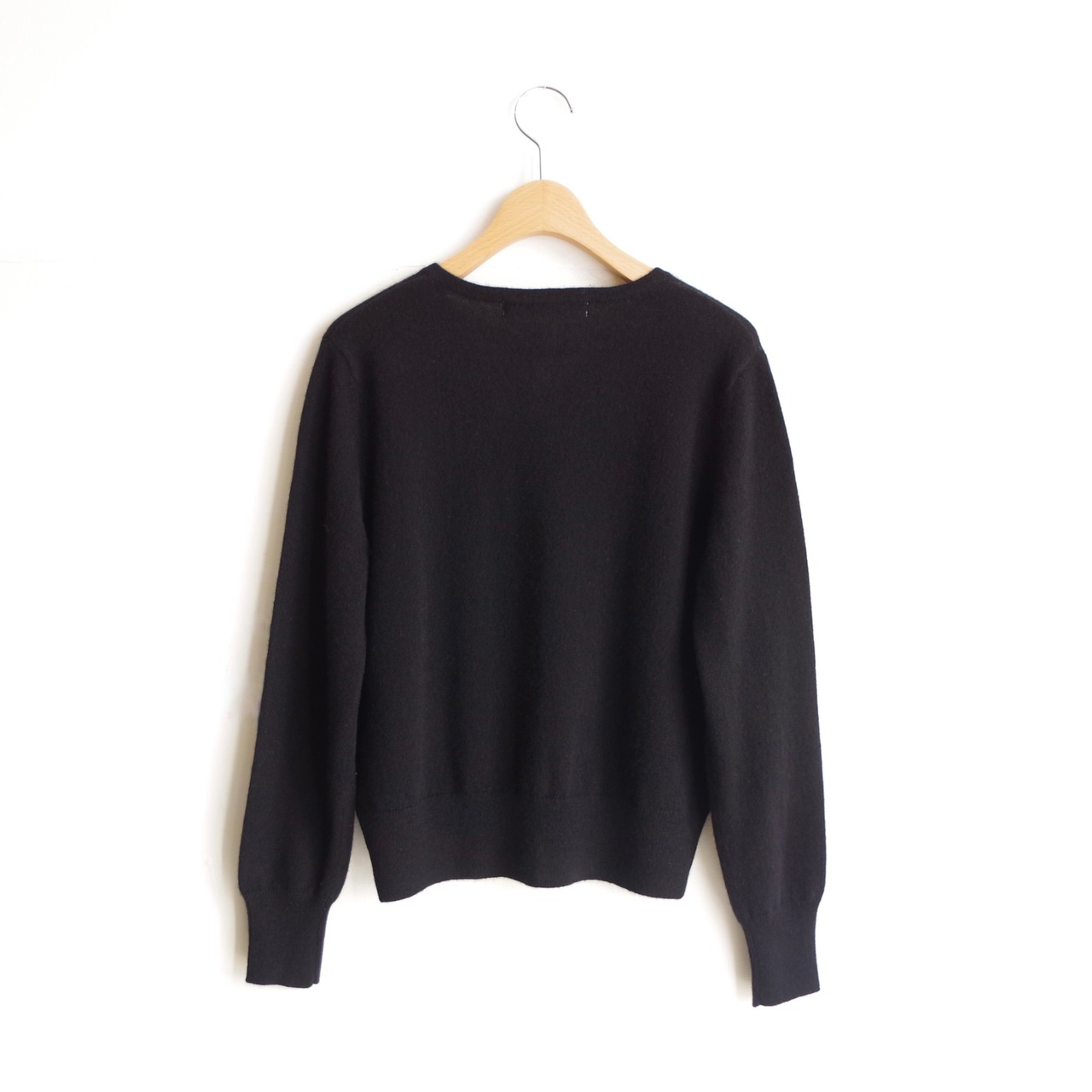 one f.  Cashmere Crew Neck Cardigan