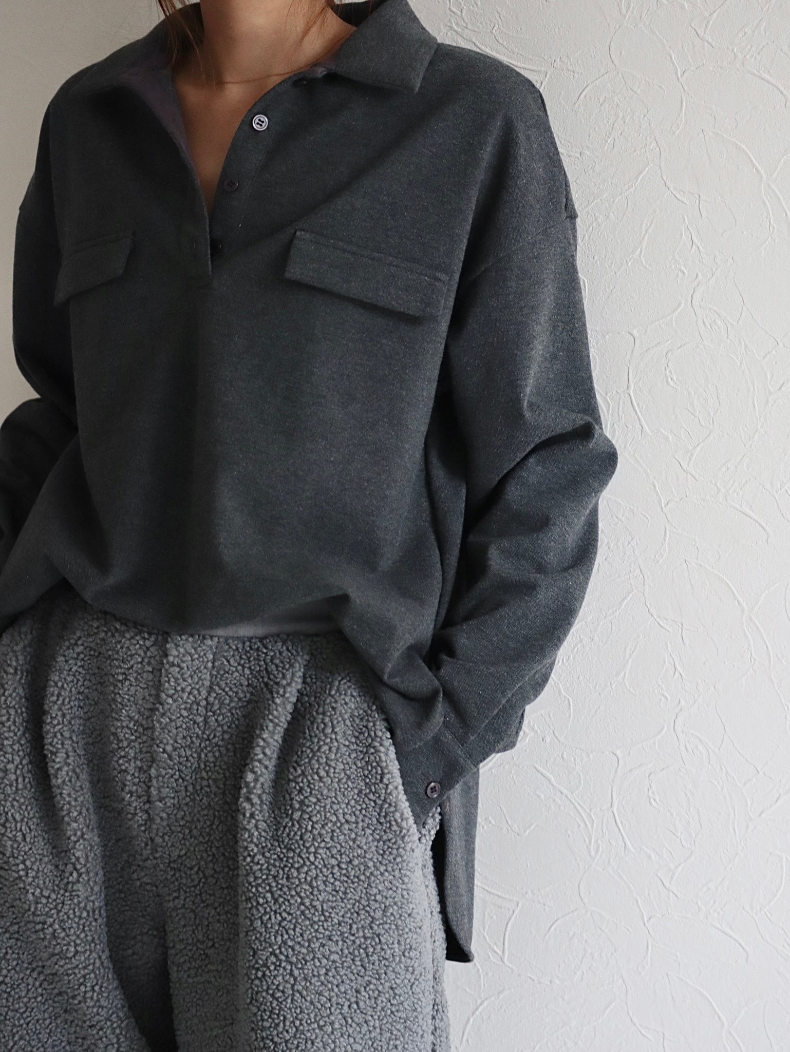 pique pullover (charcoal gray)