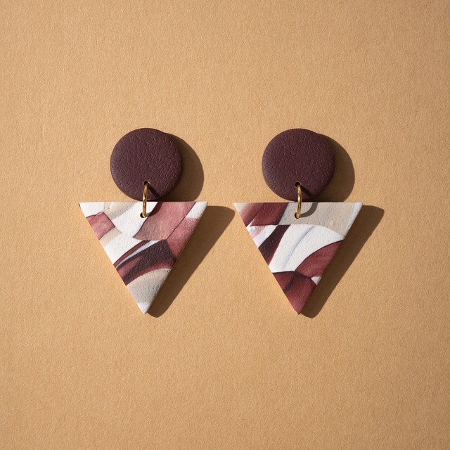 Matte : Bordeaux Triangle