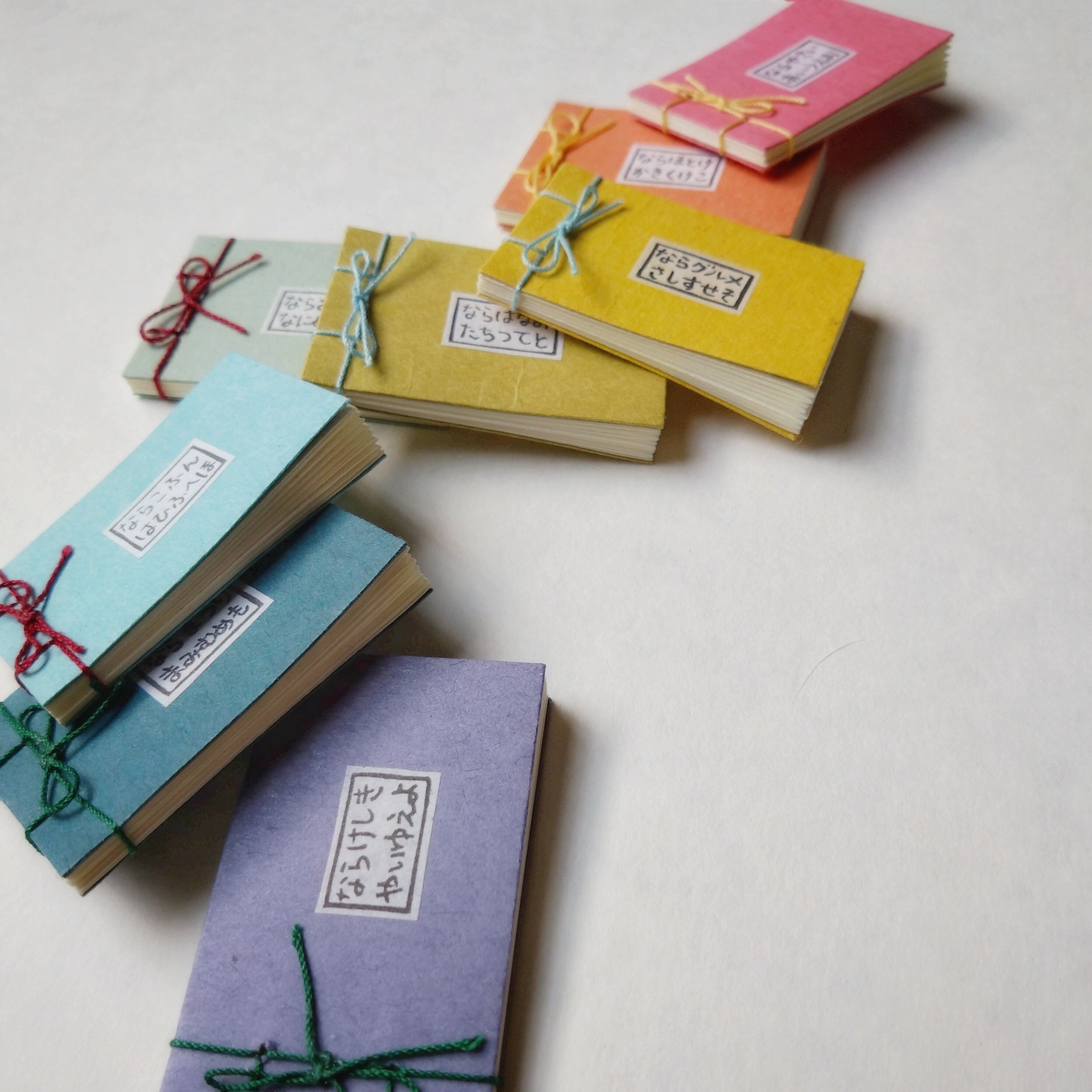 総版画豆本「ならはなみ たちつてと」 | 豆本と消しゴム版画 つまびきや