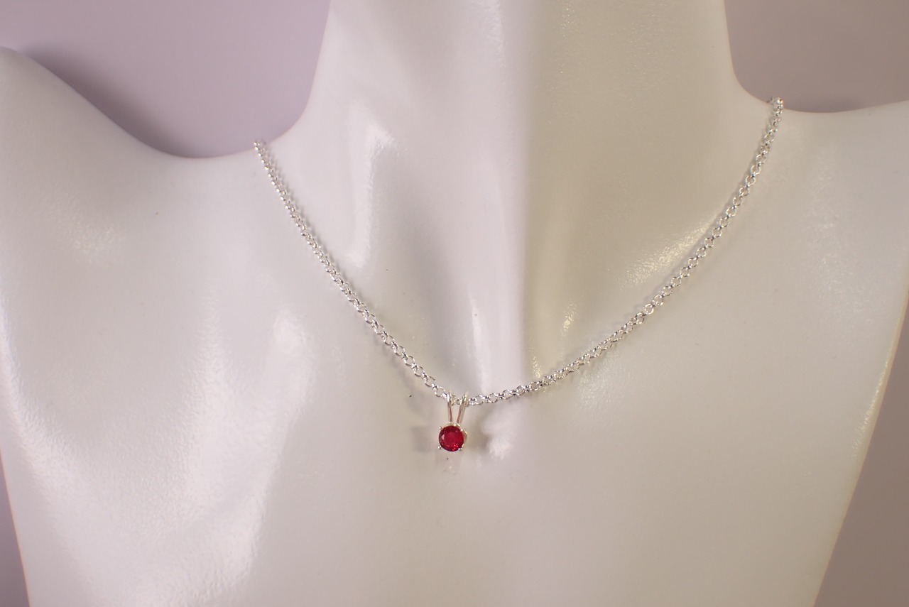 スピネルネックレス　 [D12‐83]