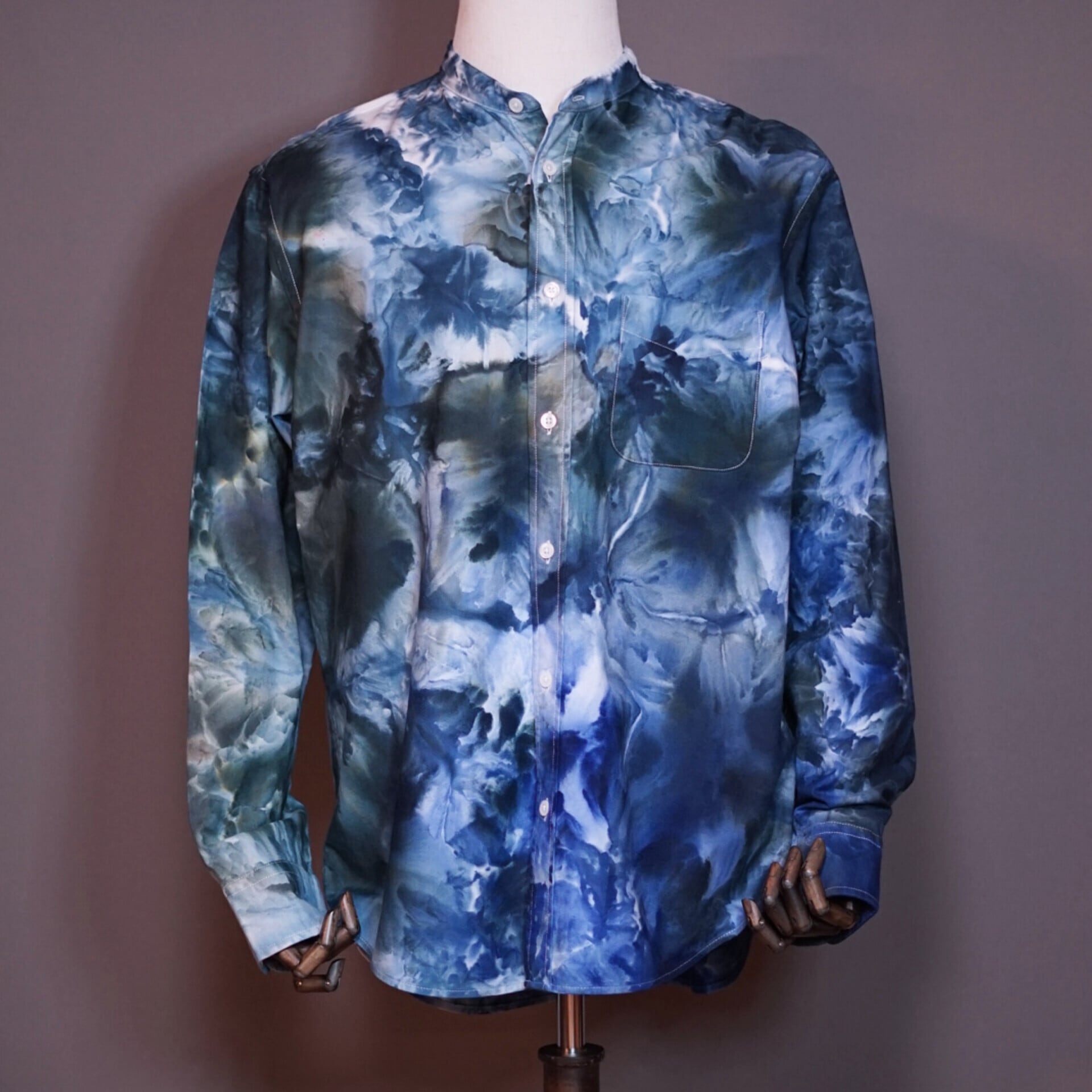 タイダイ染め 襟なしシャツ 長袖 - Lサイズ【オーロラ模様】