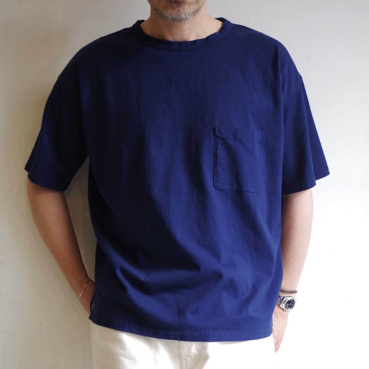 one f P-Tee NAVY