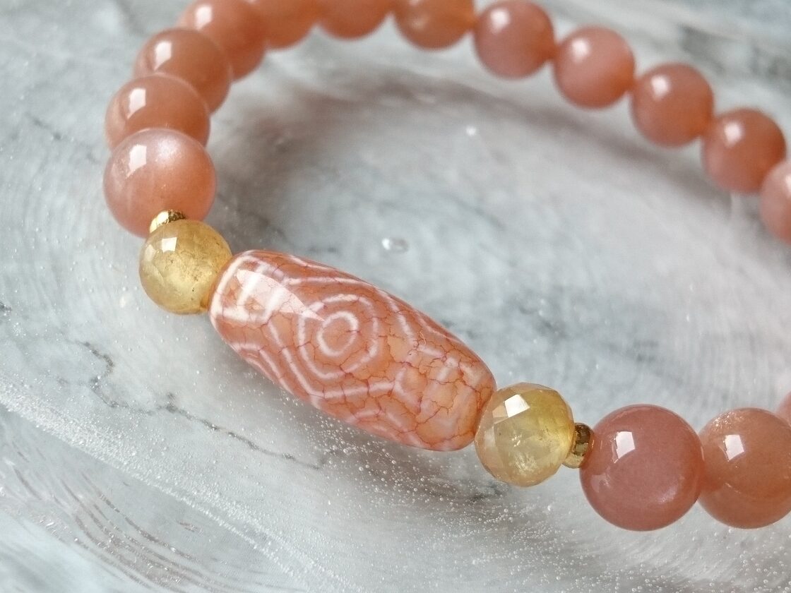 紅龍紋✨橙玉髄龍眼天珠✨ブレスレット✨イエローサファイア | Pay ID 