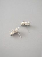 若桜 ピアスピアス